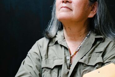 Photograph of artist Mary Mitsuda