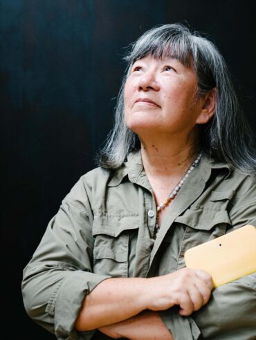 Photograph of artist Mary Mitsuda