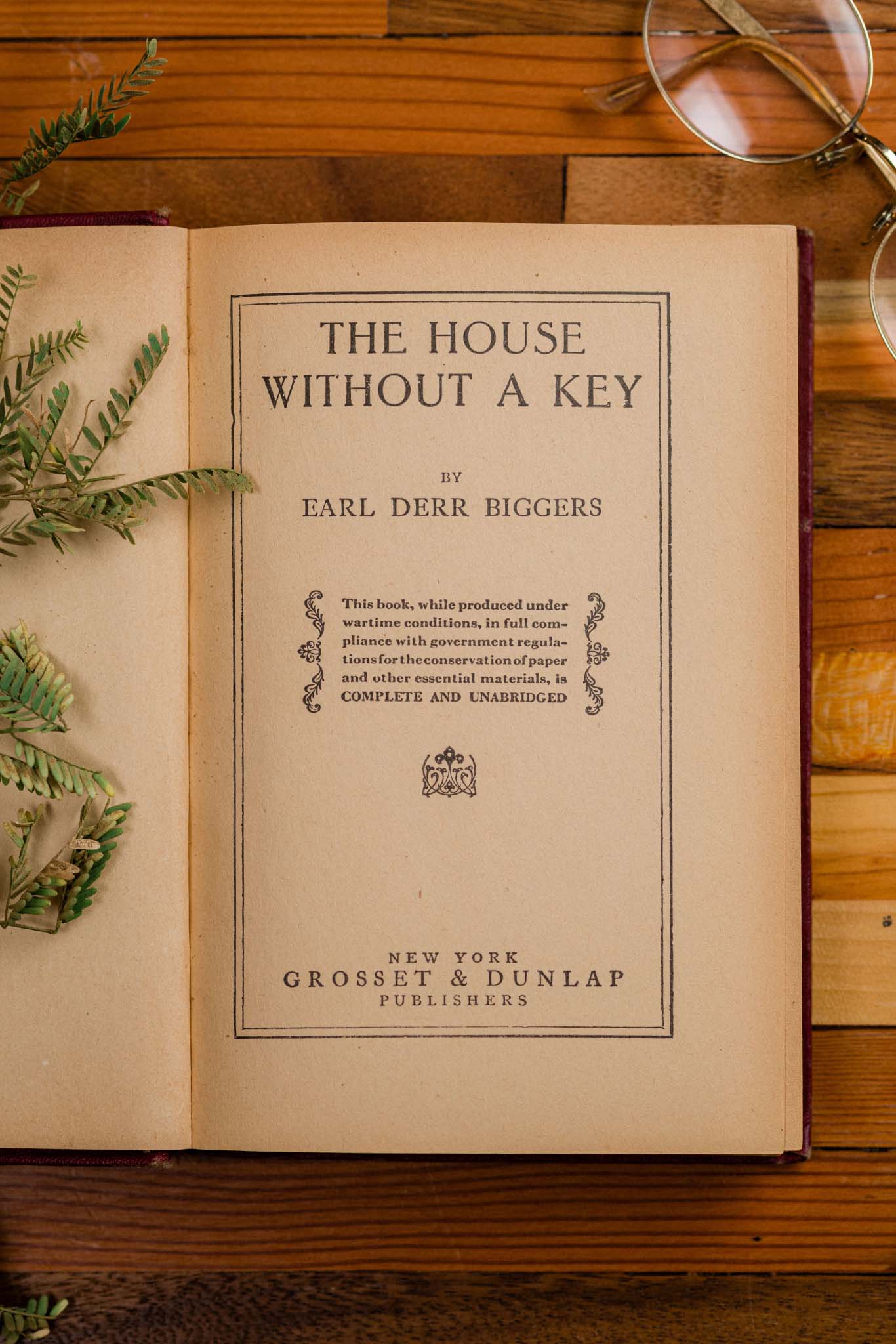 The title of Earl Derr Biggers’ mystery novel was inspired by the hotel he stayed in, Gray’s-By-The-Sea, where guests weren’t given keys because, apparently, no one locked their doors in Waikīkī.